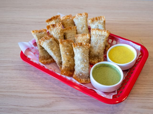 Tequenos 8 Pieces.